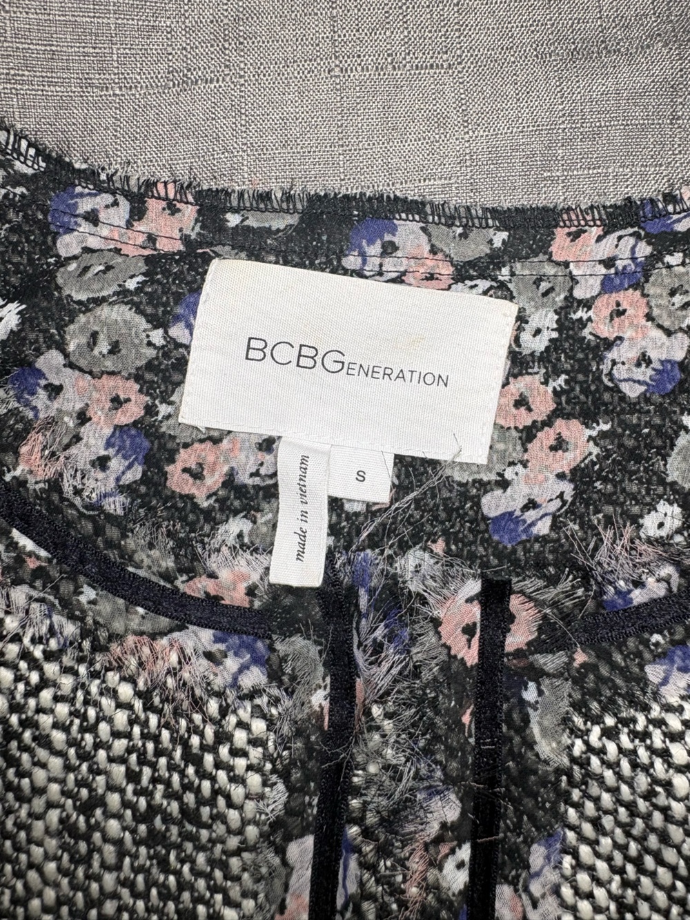 BCBGeneration Tweed Wool Blend Jacket With Floral Trim - Picture 7 of 10